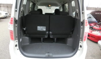 Toyota Noah full