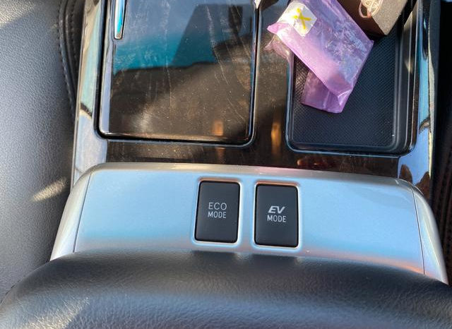 Toyota Vellfire  (Under Offer) full