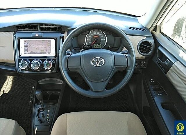 Toyota Corolla Axio full