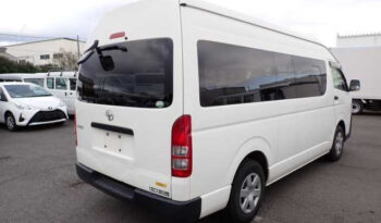 Toyota Hiace Van DX full