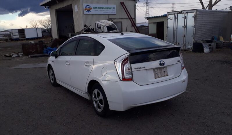 Toyota Prius full