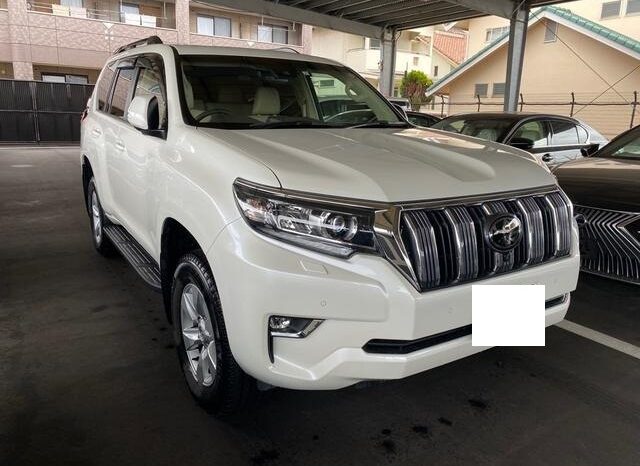 Toyota Land Cruiser Prado full