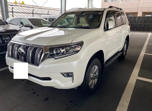 Toyota Land Cruiser Prado full