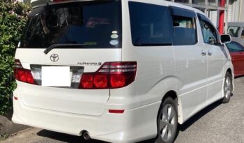 Toyota Alphard full