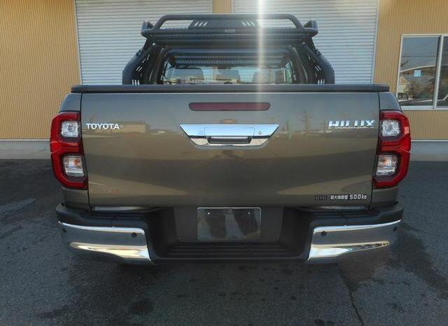 Toyota Hilux full