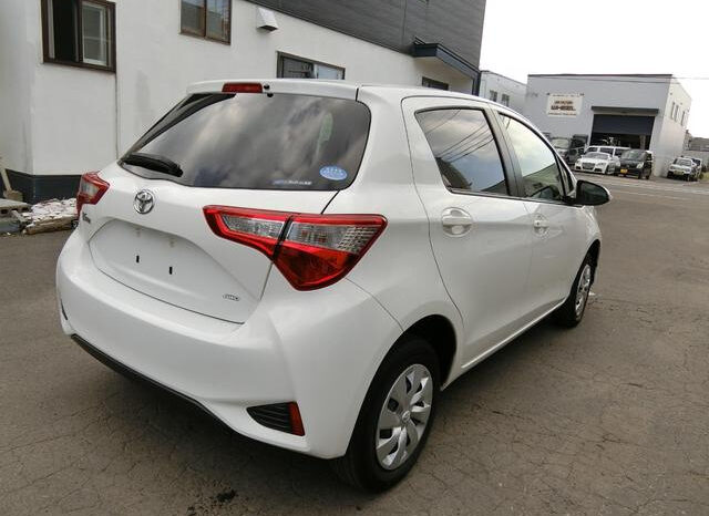 Toyota Vitz 2017 (Reserved) full