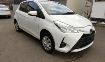 Toyota Vitz 2017 (Reserved) full