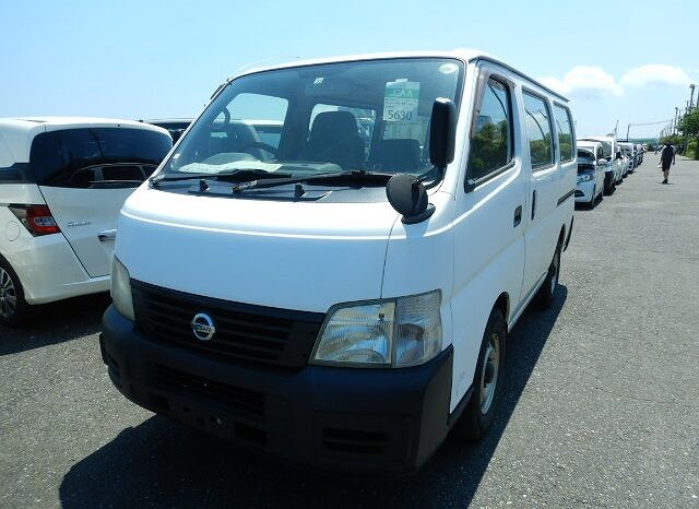 Nissan Caravan full