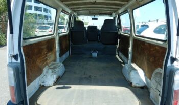 Nissan Caravan full