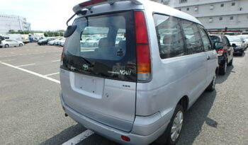 Toyota Noah  2000 full