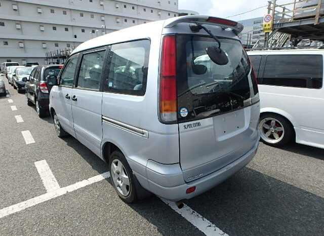 Toyota Noah  2000 full