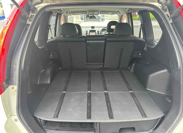 Nissan X Trail   (Reserved) full