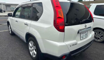 Nissan X Trail   (Reserved) full