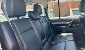 Mitsubishi Pajero (Reserved) full