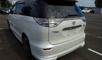 Toyota Estima full