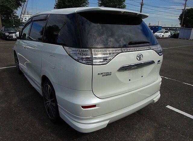 Toyota Estima full