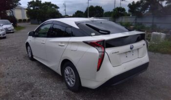 Toyota Prius (Reserved) full