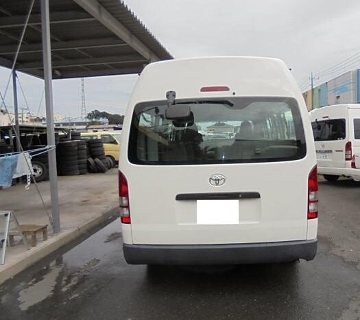 Toyota Hiace full