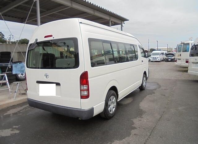 Toyota Hiace full