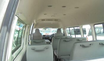 Toyota Hiace full