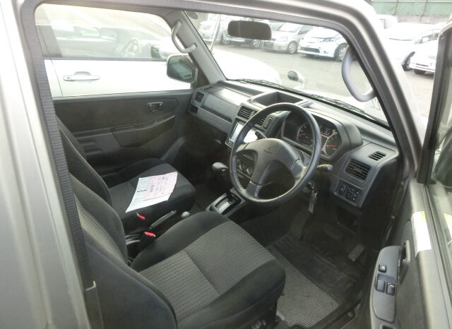 Mitsubishi Pajero Mini full