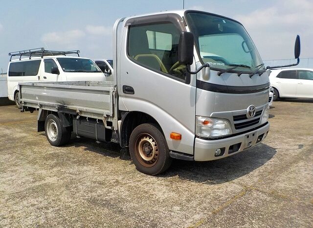 Toyota Dyna full