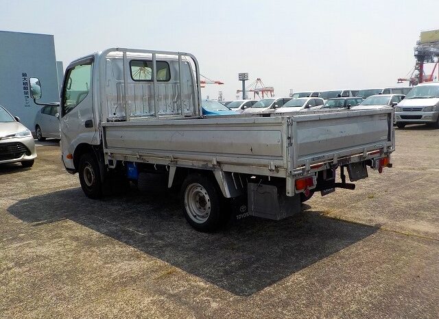 Toyota Dyna full