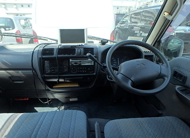 Mitsubishi Delica full