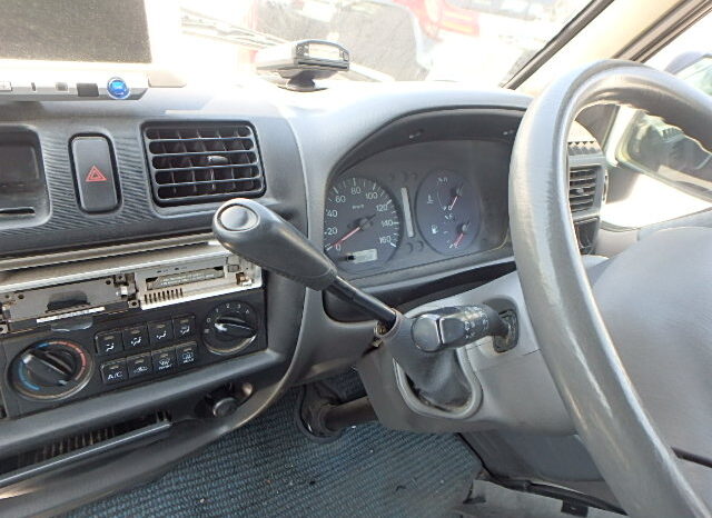 Mitsubishi Delica full