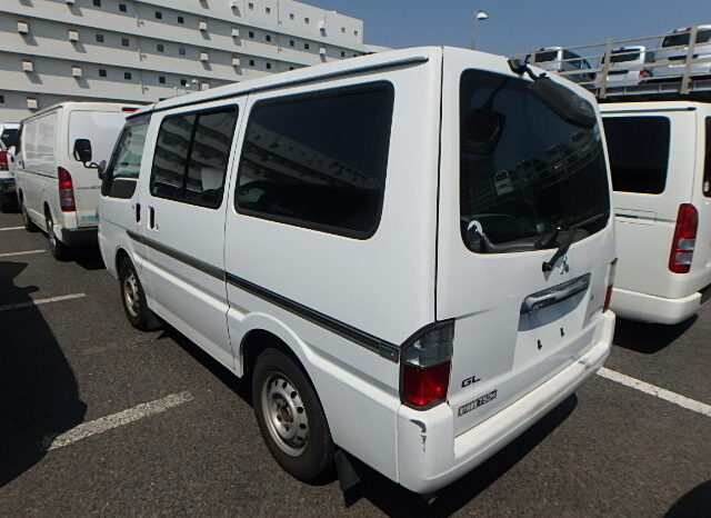 Mitsubishi Delica full