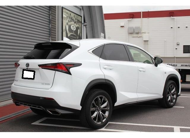 Lexus NX300 F Sport (Reserved) full