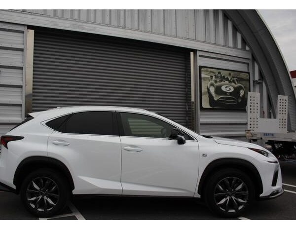 Lexus NX300 F Sport (Reserved) full